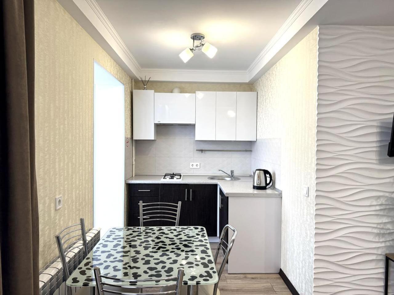 Artal Apartment On Obolonskyi Avenue 16A, 2 Bedroom كييف المظهر الخارجي الصورة